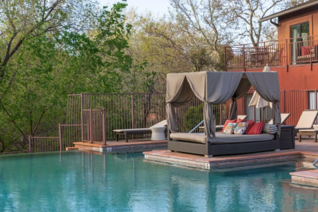 Amara Resort & Spa pool + cabana